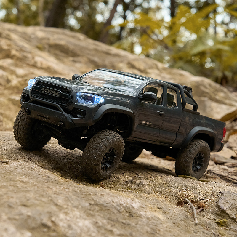 FMS 1:24 FCX24M Toyota Tacoma RTR RC Crawlers-FMS12451RTRRD