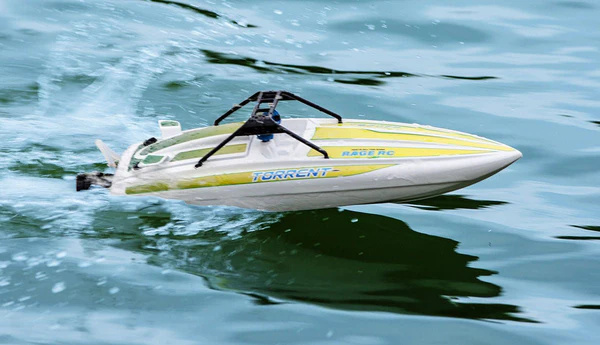 Rage R/C - Torrent 450BL RTR Jet Boat-RGRB1500/RGRB1501