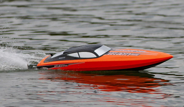 Rage R/C - Velocity 900BL Brushless Deep Vee RTR Boat-RGRB1209