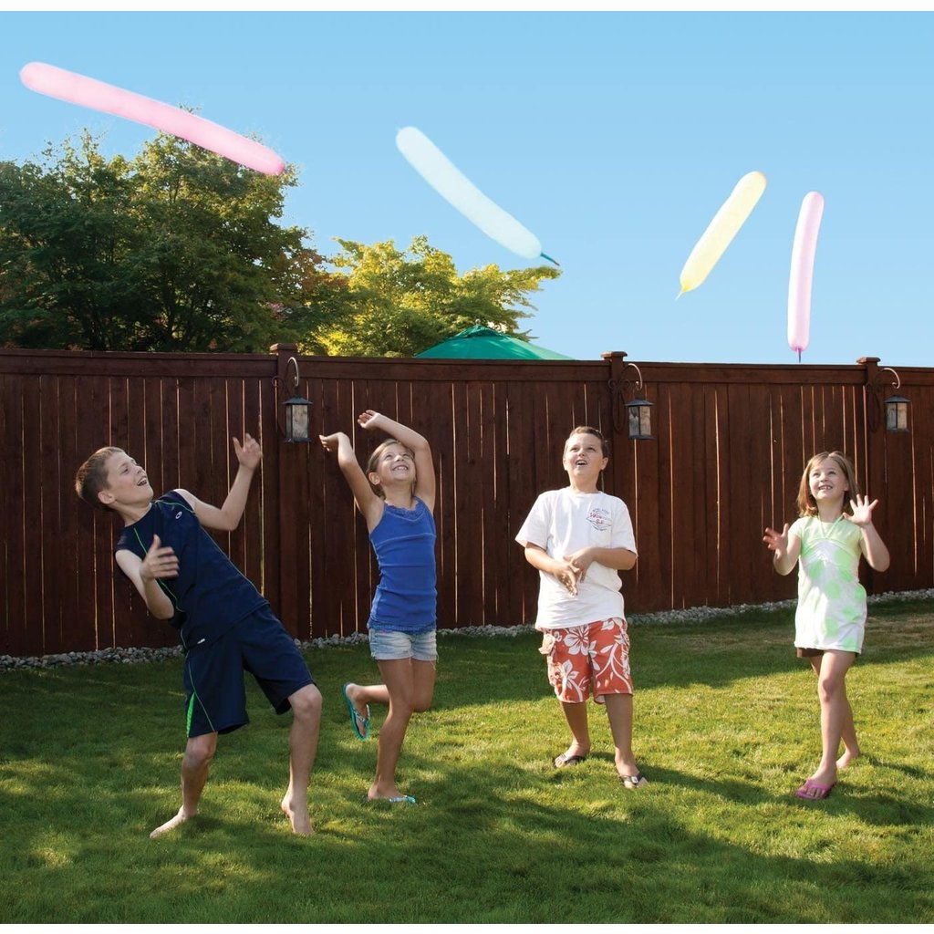 TOYSMITH ROCKET BALLOONS &  PUMP