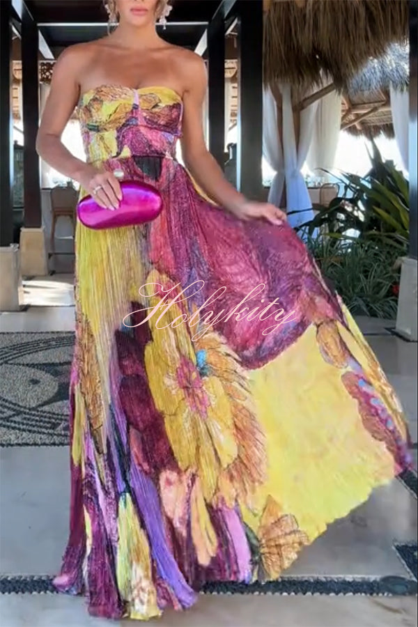 Vibrant and Bold Floral Print Sweetheart Neck Pleated Maxi Dress