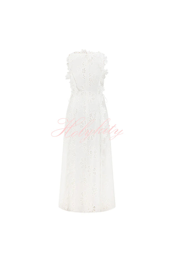 Mairi Embroidery Hollow Fabric Delicate Flower Trim Side Lace-up Maxi Dress