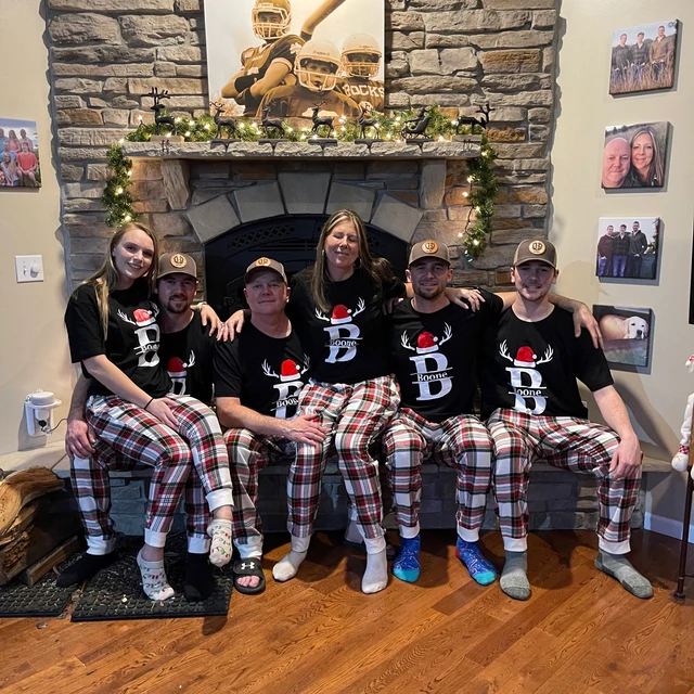 Personalised Family Christmas Name T-Shirt| Match0402