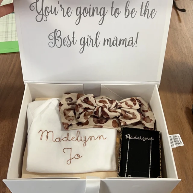 Personalized Embroidered Baby Onesie| BBCloth62