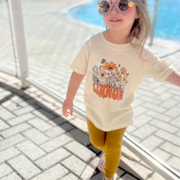 Personalized Girls Retro Daisy Wild Flower T-Shirt| Cloth1421
