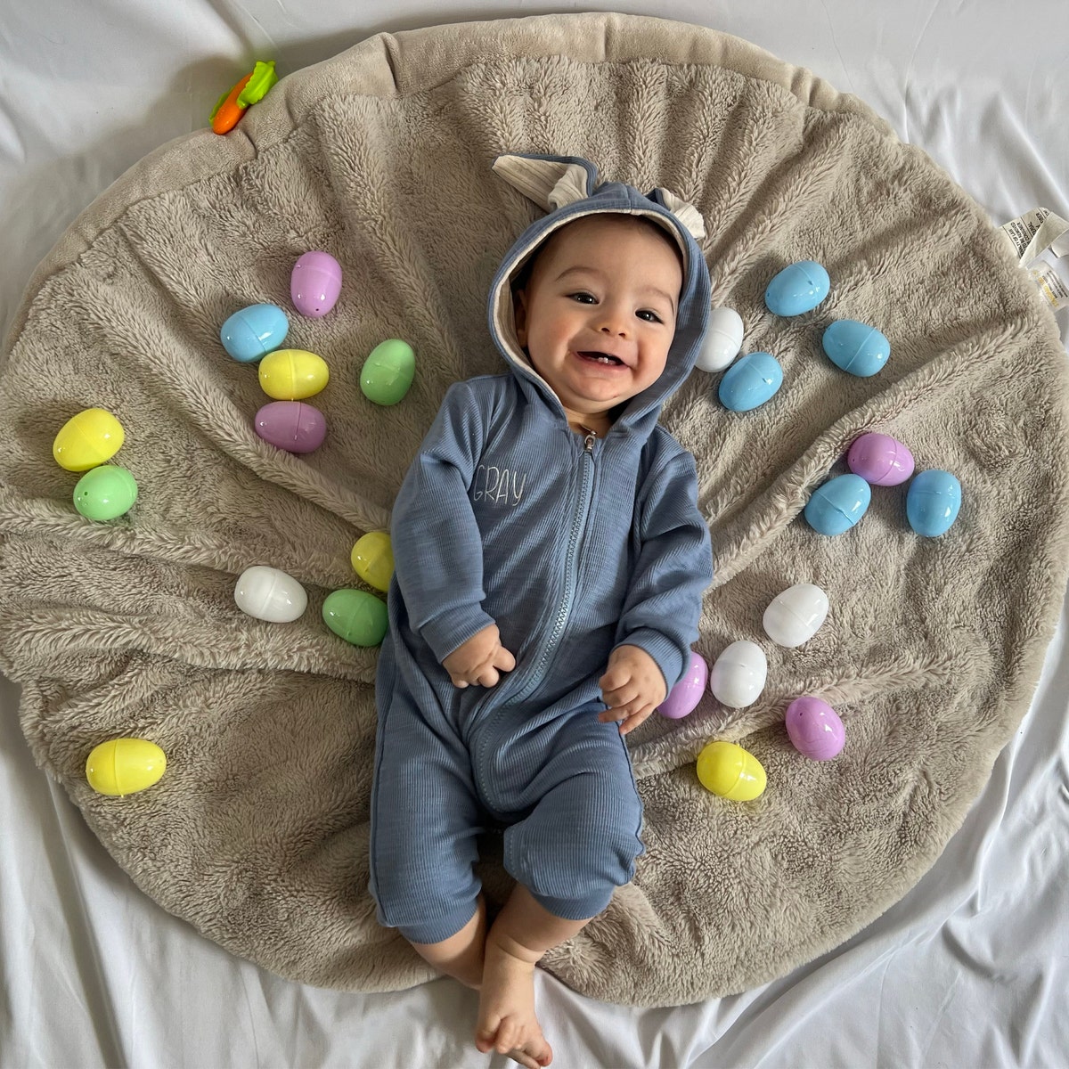 Personalized Embroidered Bunny Ear Baby Romper| Cloth121