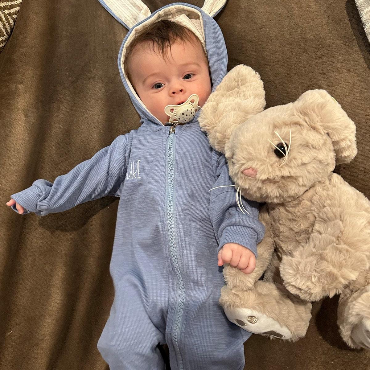 Personalized Embroidered Bunny Ear Baby Romper| Cloth121