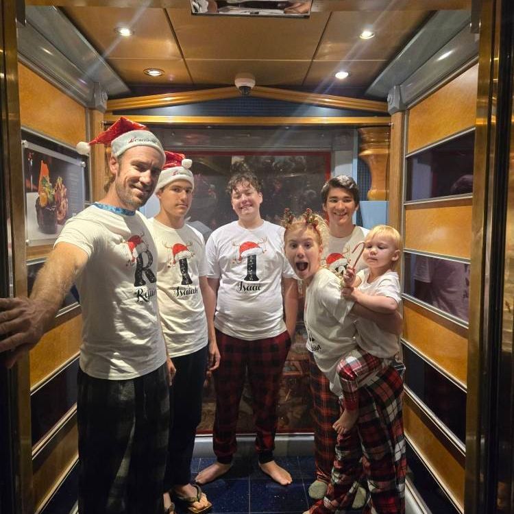 Personalized Family Christmas Monogrammed Name T-Shirt| Match04