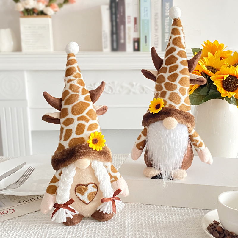 Giraffe Gnome
