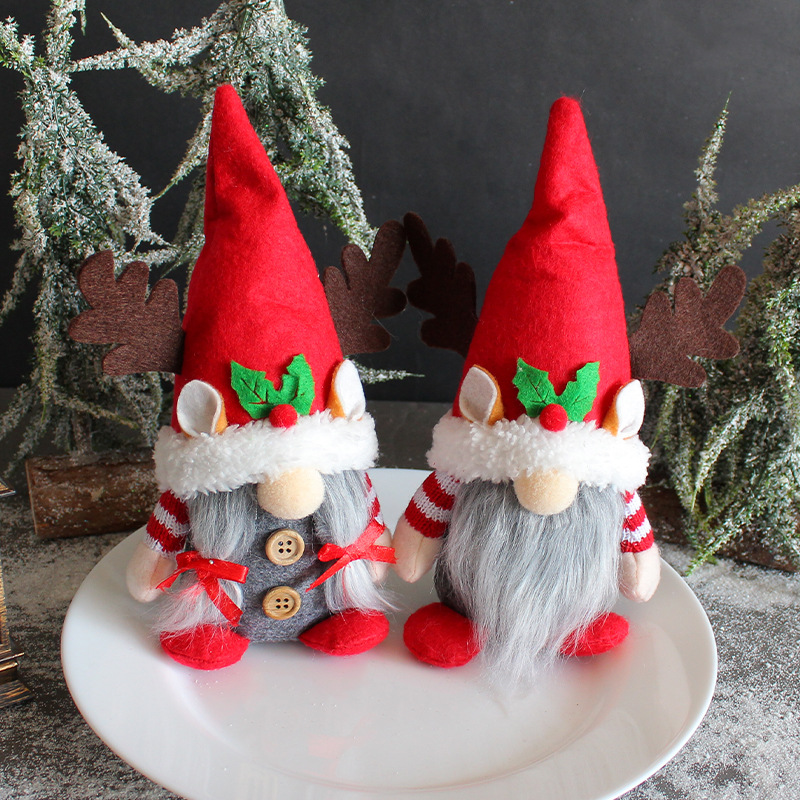 Red deer Gnome