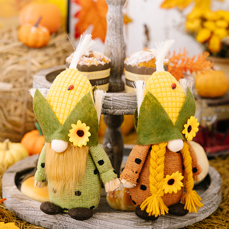 Corn cob Gnome