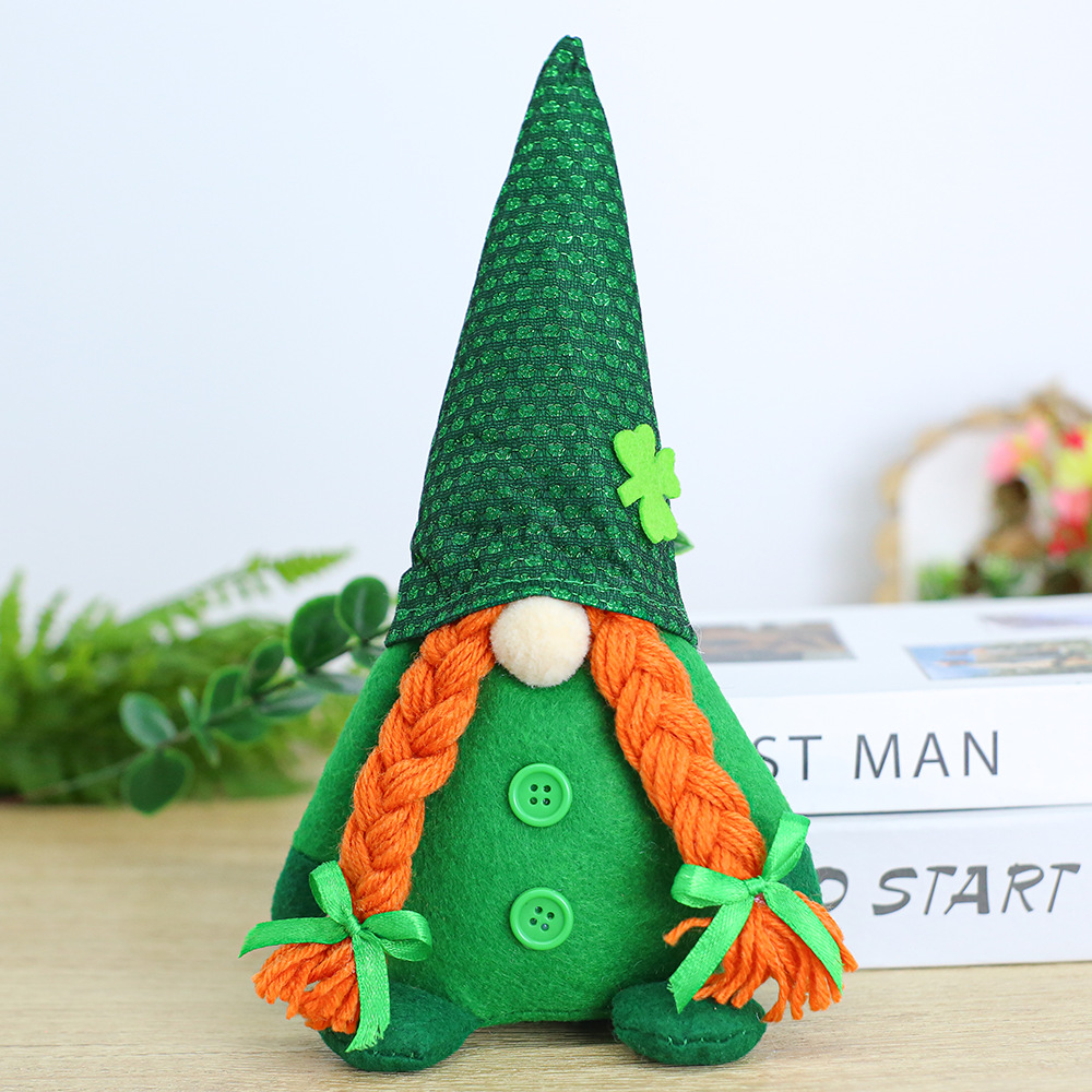 Lucky Irish Festival Gonk Couple (8.7 inches)