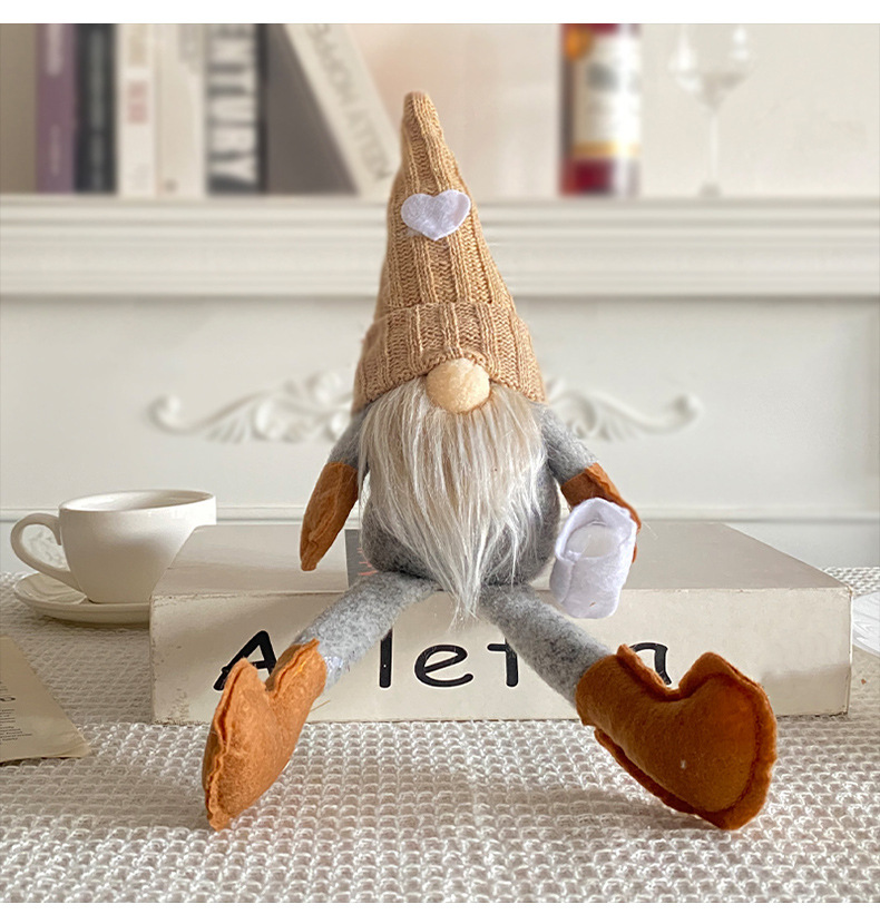 Hand-ground coffee Gnome