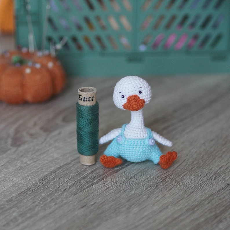 Goose pattern in English Amigurumi miniature bird (about 8 cm) Stuffed goose pattern Crochet goose Crochet doll image 2