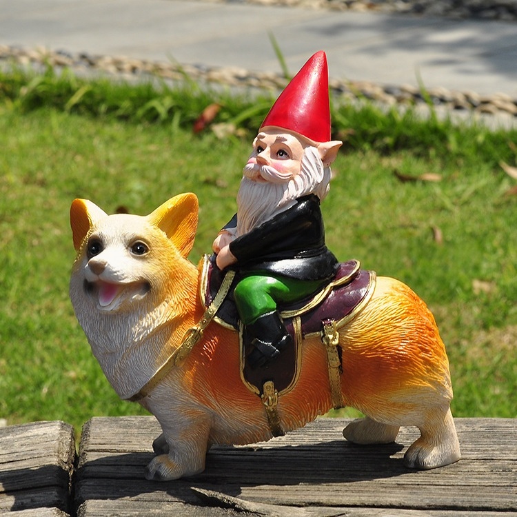 🤣 Unique Mischievous Gnomes That Will Make Your Neighbors Laugh 🤪