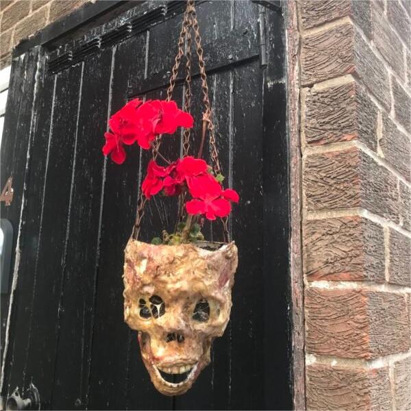 Skull Hanging Basket