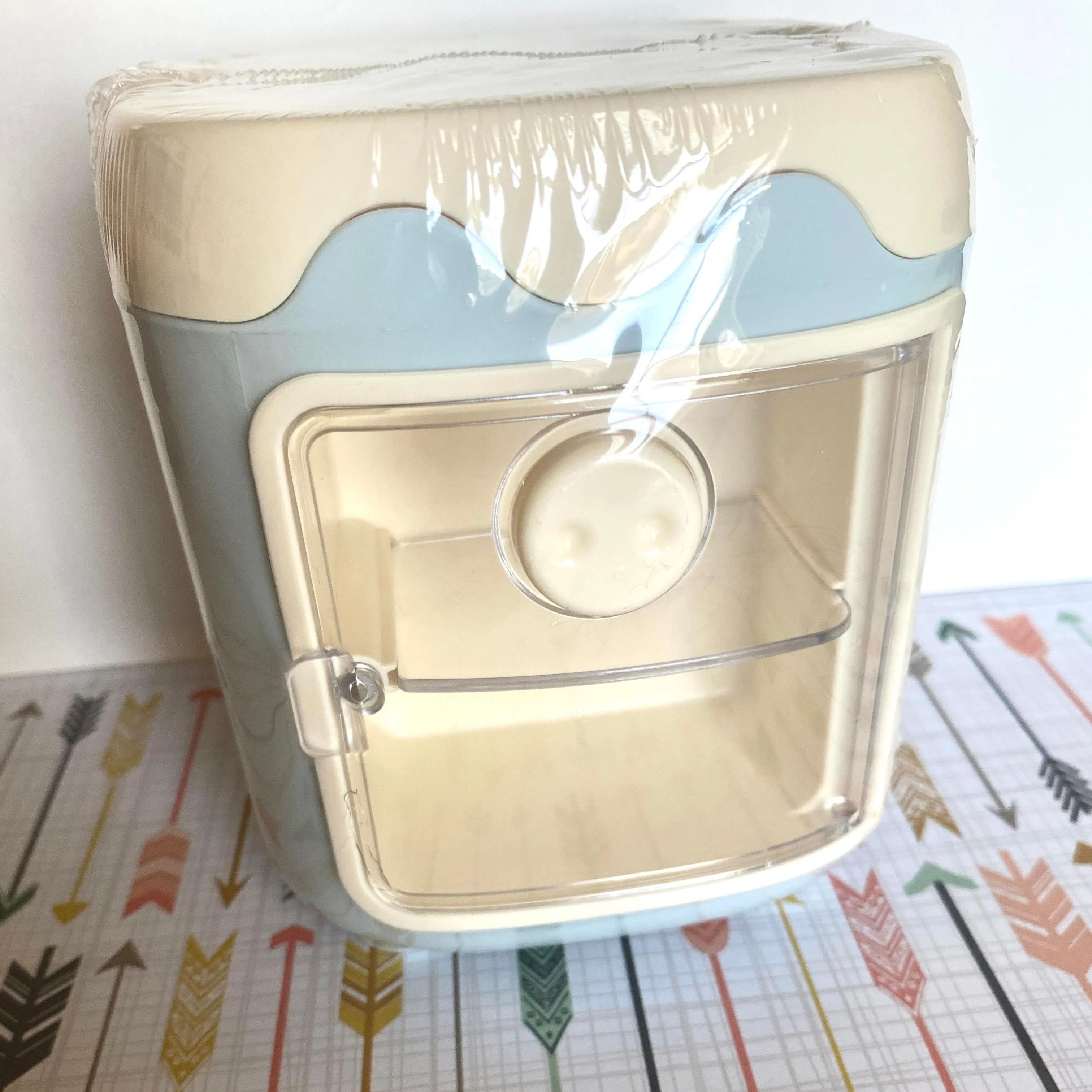 Desktop Stationery Container