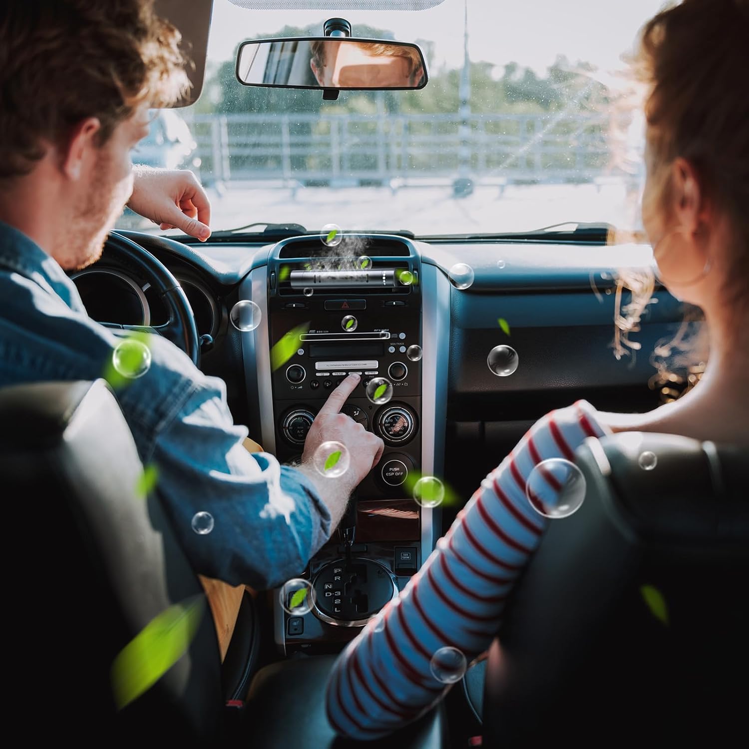 2 Car Air Freshener Diffuser Vent Clips，With Odorless Refill Sticks, Essential Oil Car Diffuser