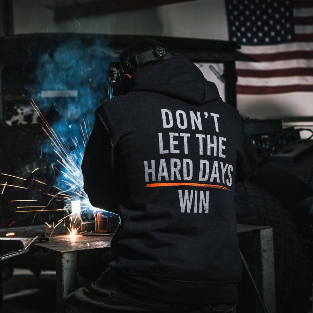 DON'T LET THE HARD DAYS WIN T-Shirt/Hoodie