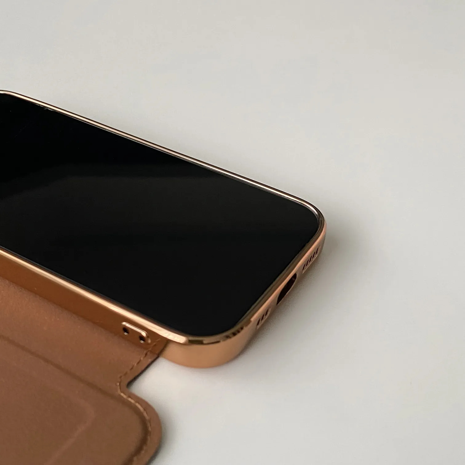 Personalized Leather textured flip phone case