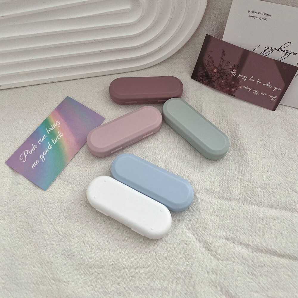 1 PCS Contact Lens Applicator & Tweezer Storage Case – Random Color