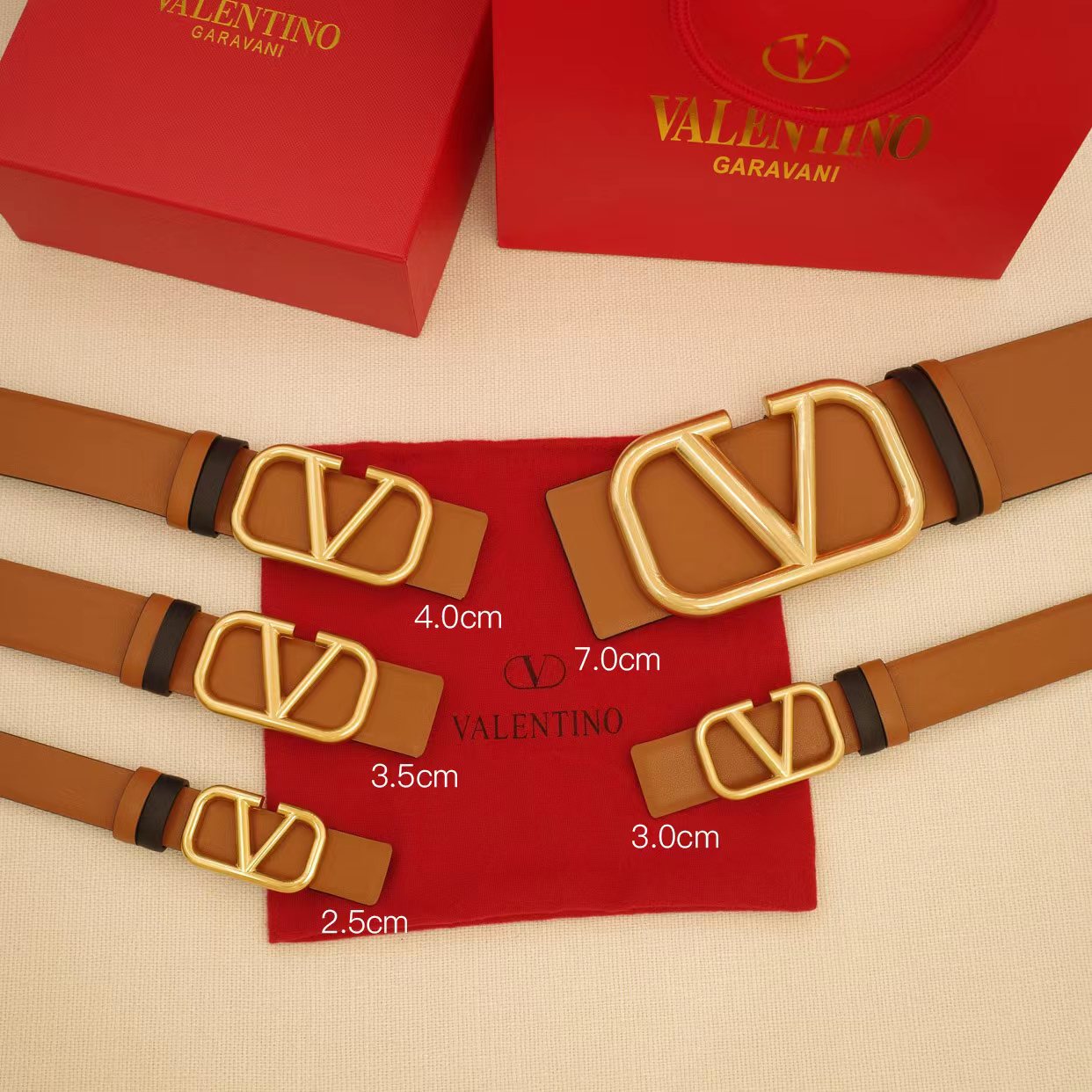 Valentino High-quality Leather Simple Solid Color High-end Belt 