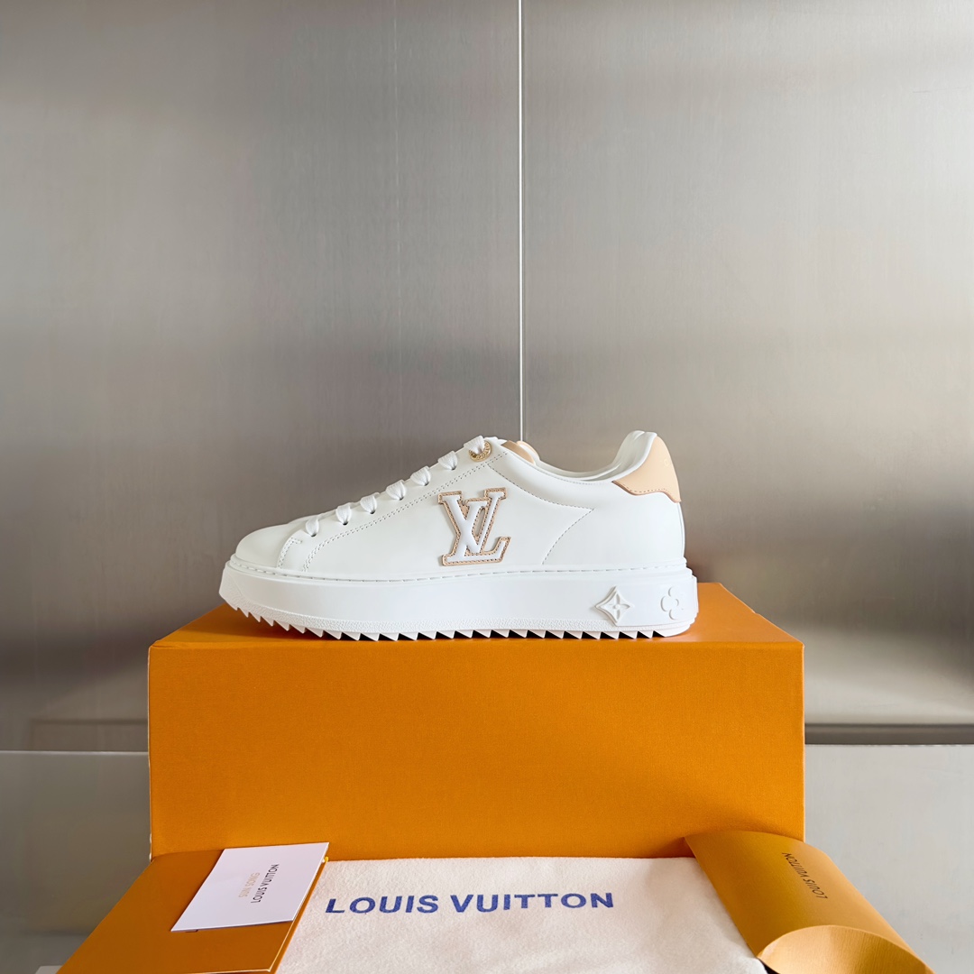 LV Louis Vuitton High quality Classic white sneakers 