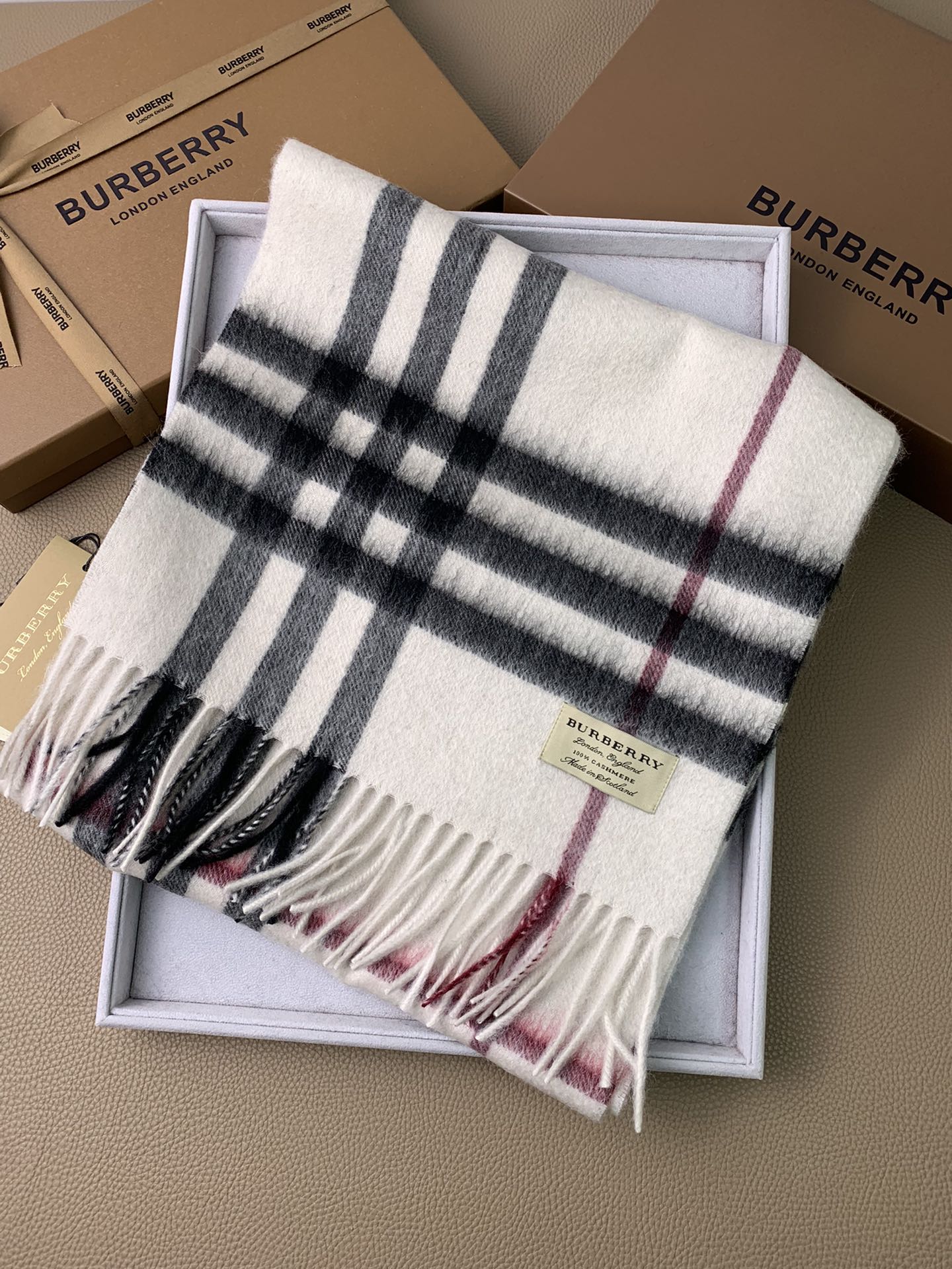 Burberry water ripple small plaid mixed velvet scarf