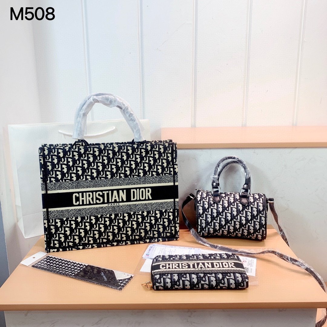 Dior shopping bag combination (shopping bag+pillow bag+wallet)