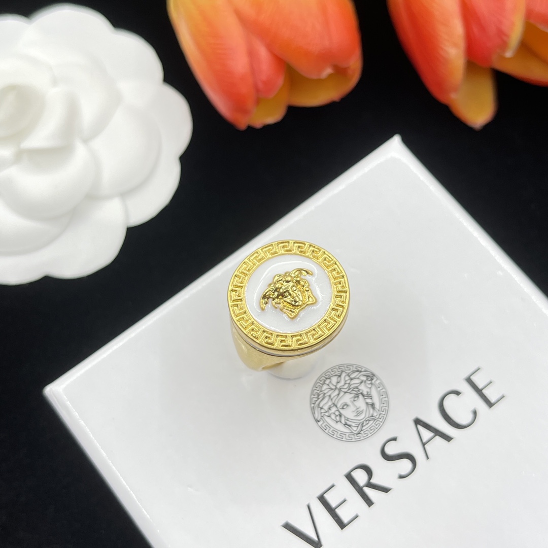 Versace fashion ring