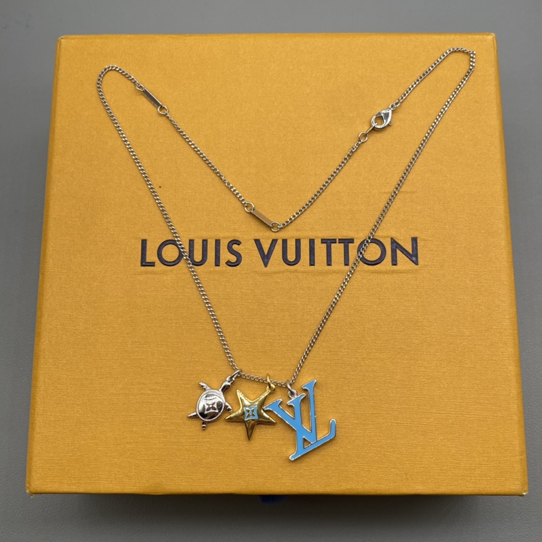 Louis Vuitton new necklace