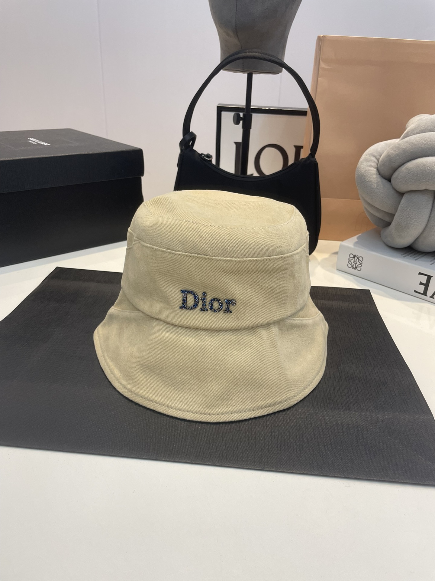 Dior 2023 Spring and Autumn Fisherman Hat