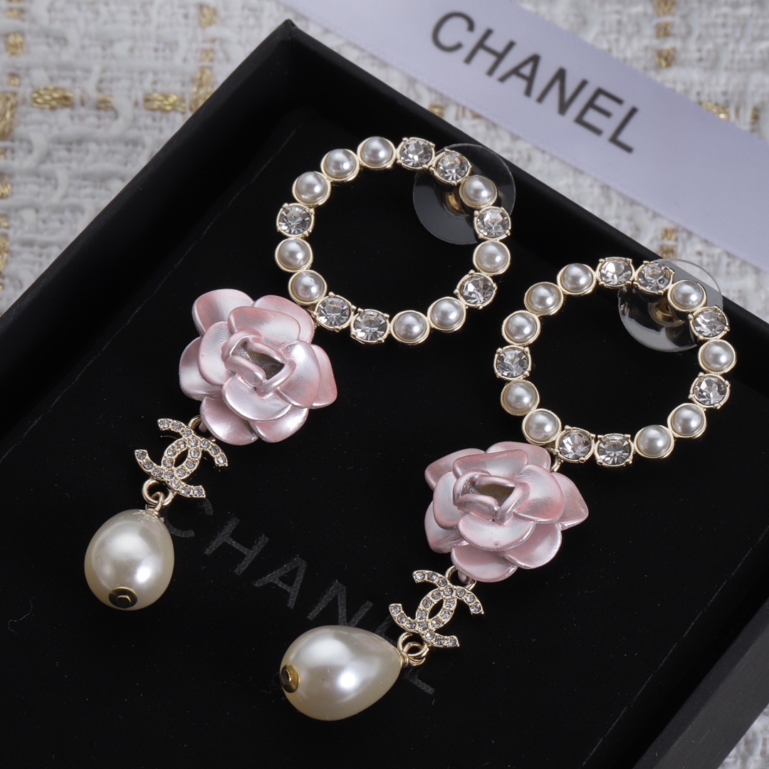 Chanel Flower Pearl New Earrings