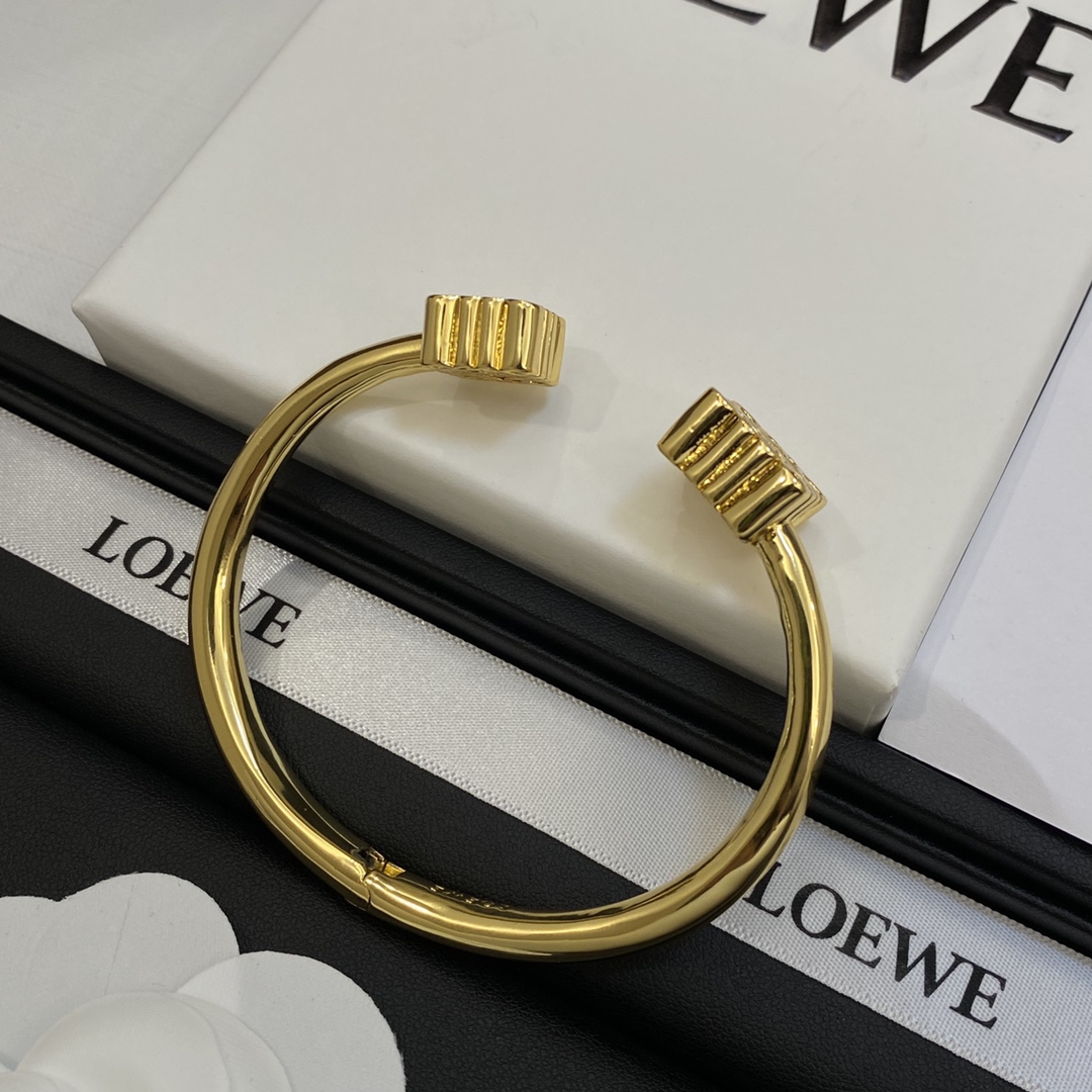 Loewe new bracelet