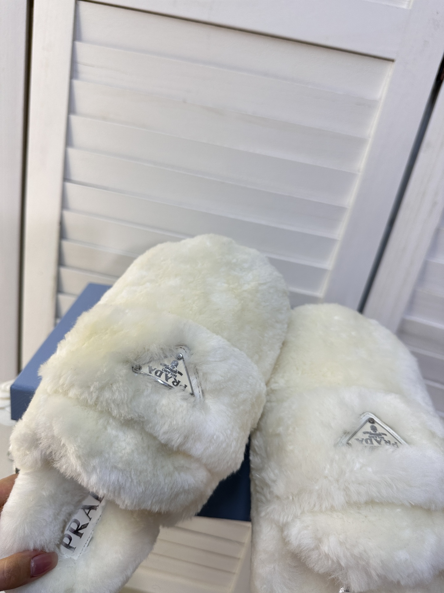 Prada autumn and winter trendy wool slippers