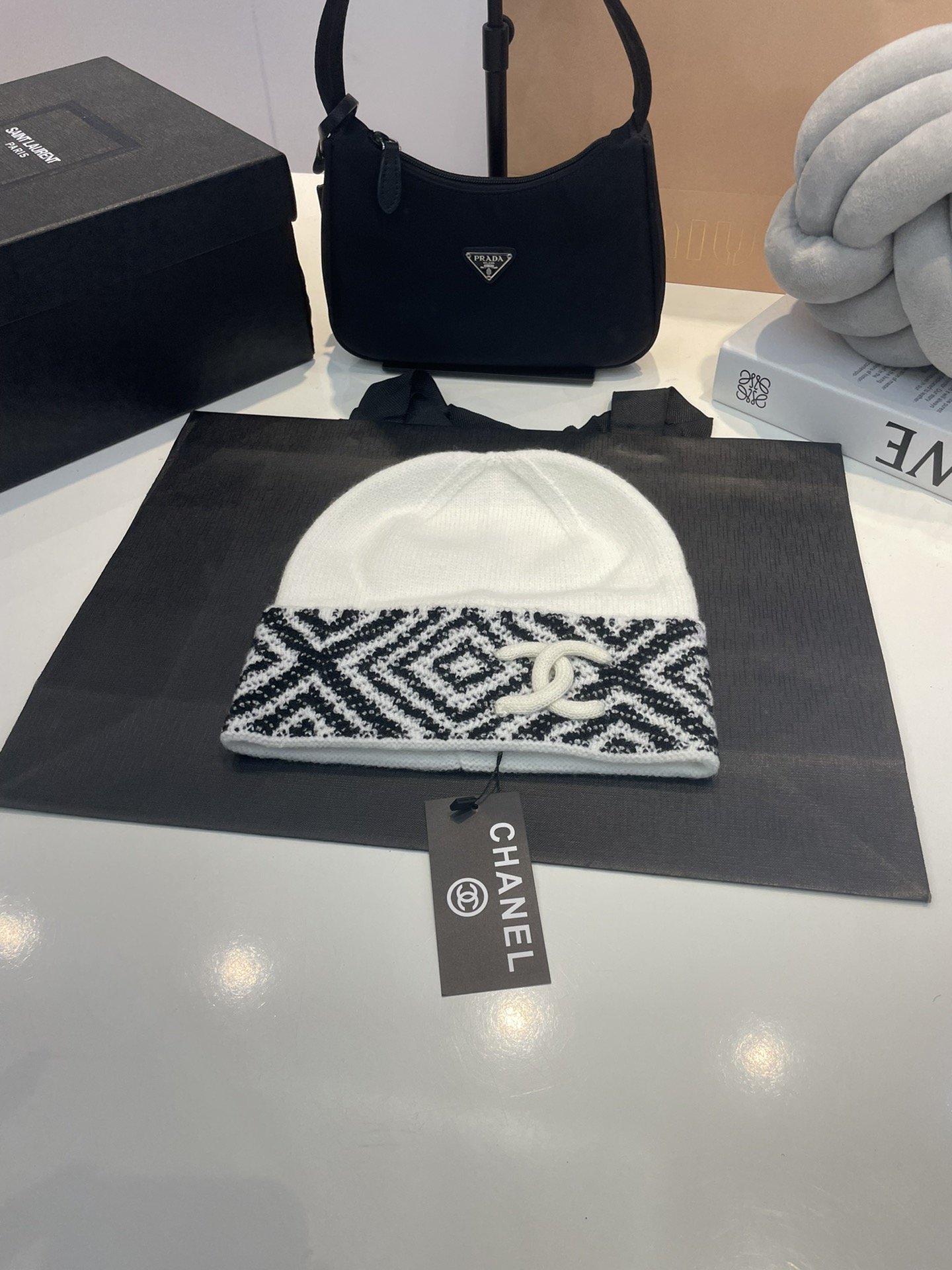 CHANEL New Plush Soft Cute Knitted Hat