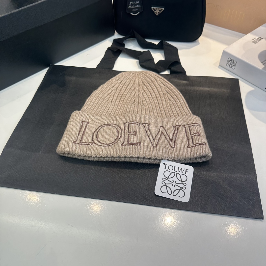 Loewe new fall/winter knit hat