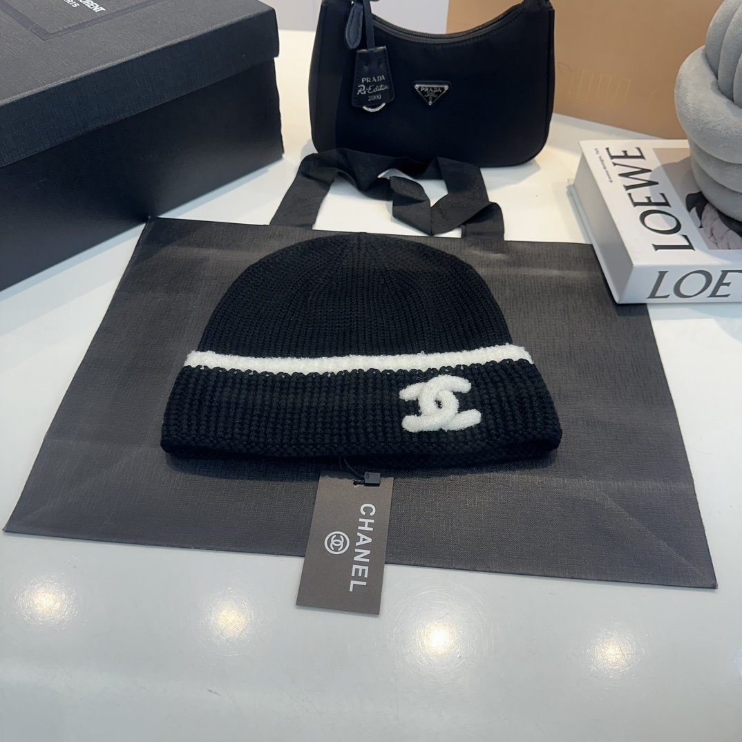 Chanel Autumn/Winter Fashion Woolen Hat