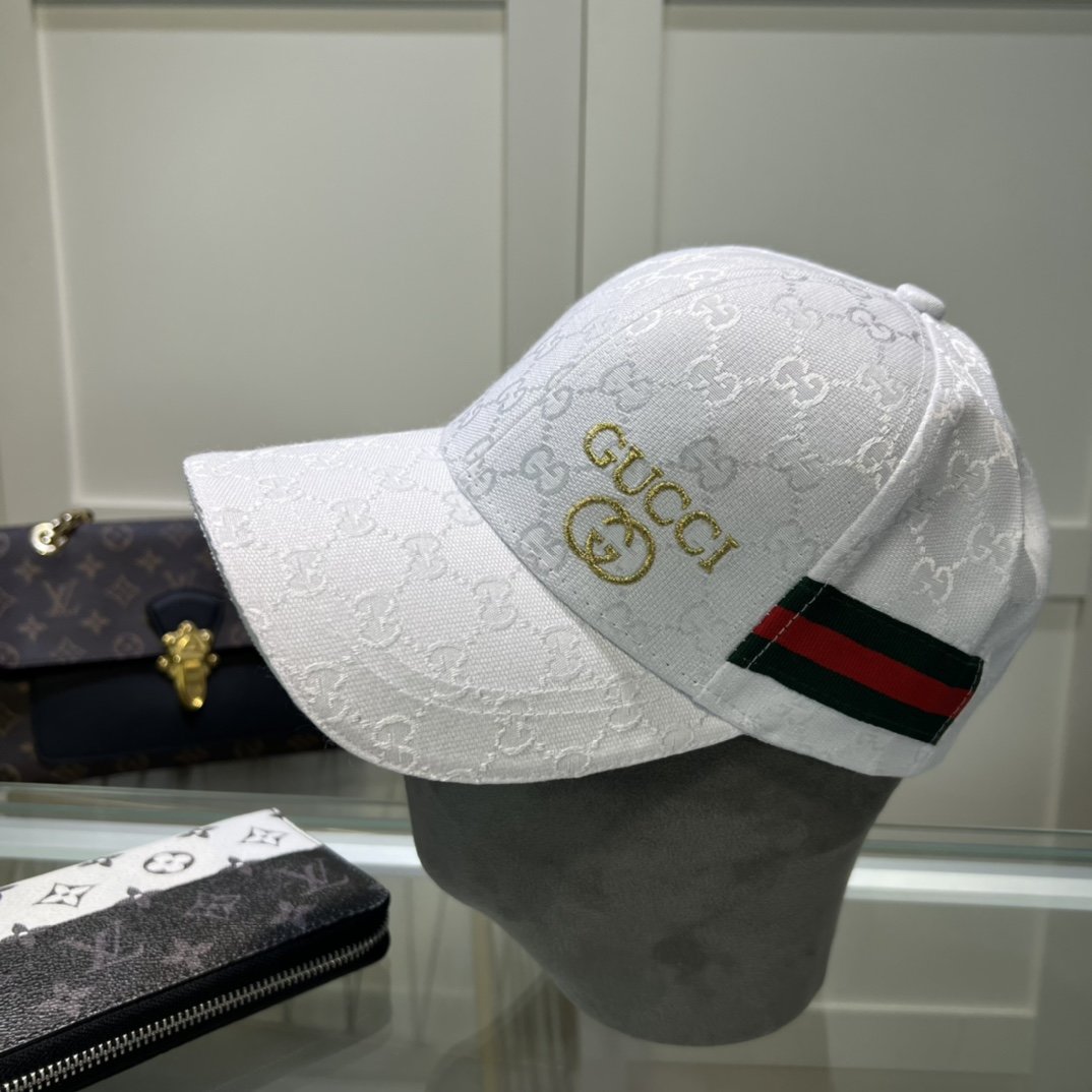 Gucci Gold Logo Baseball Hat
