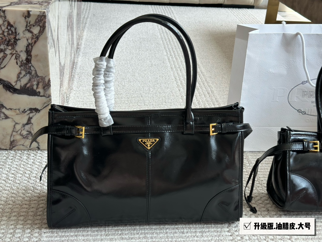 Prada classic SoftLux oil wax leather women's large capacity tote bag