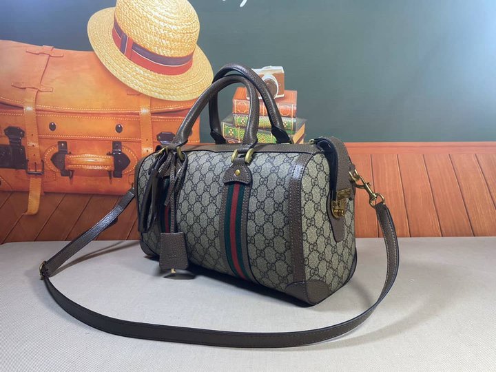 Gucci travel bag