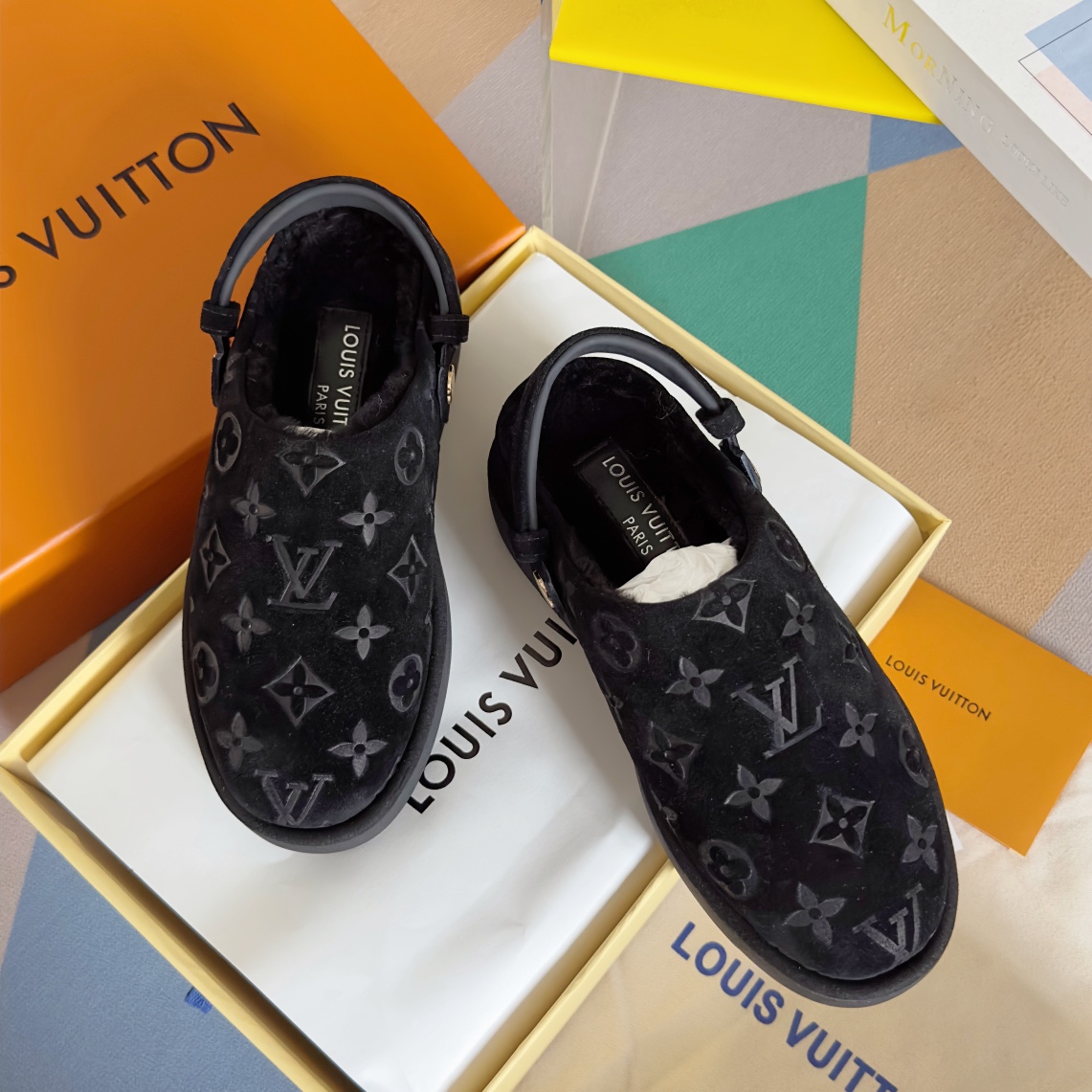 LV latest style wool slippers