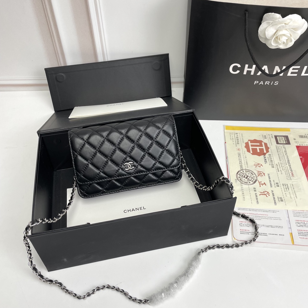 Chanel  classic style Sheepskin bag