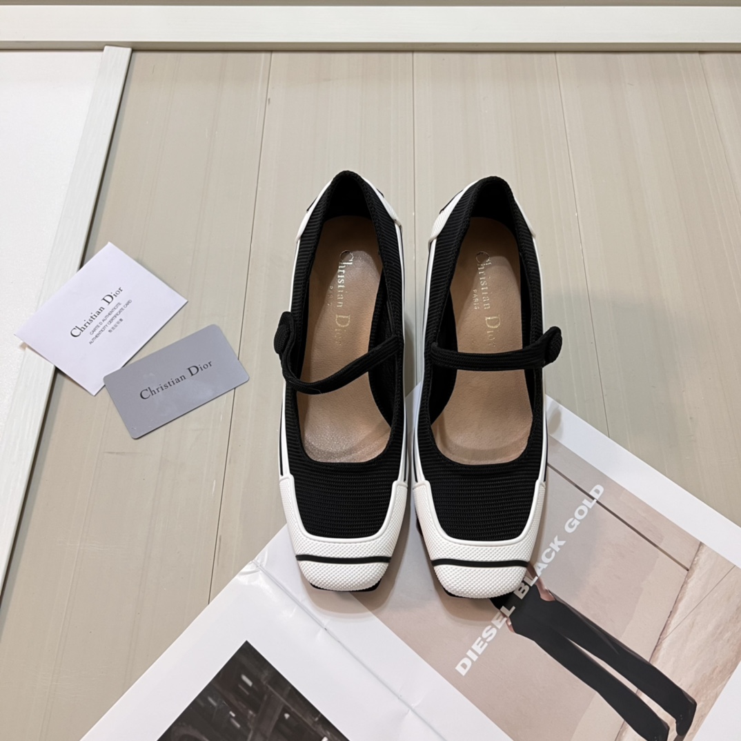 Dior Early Summer 24SS D-momtion Cat Heel Single Shoe