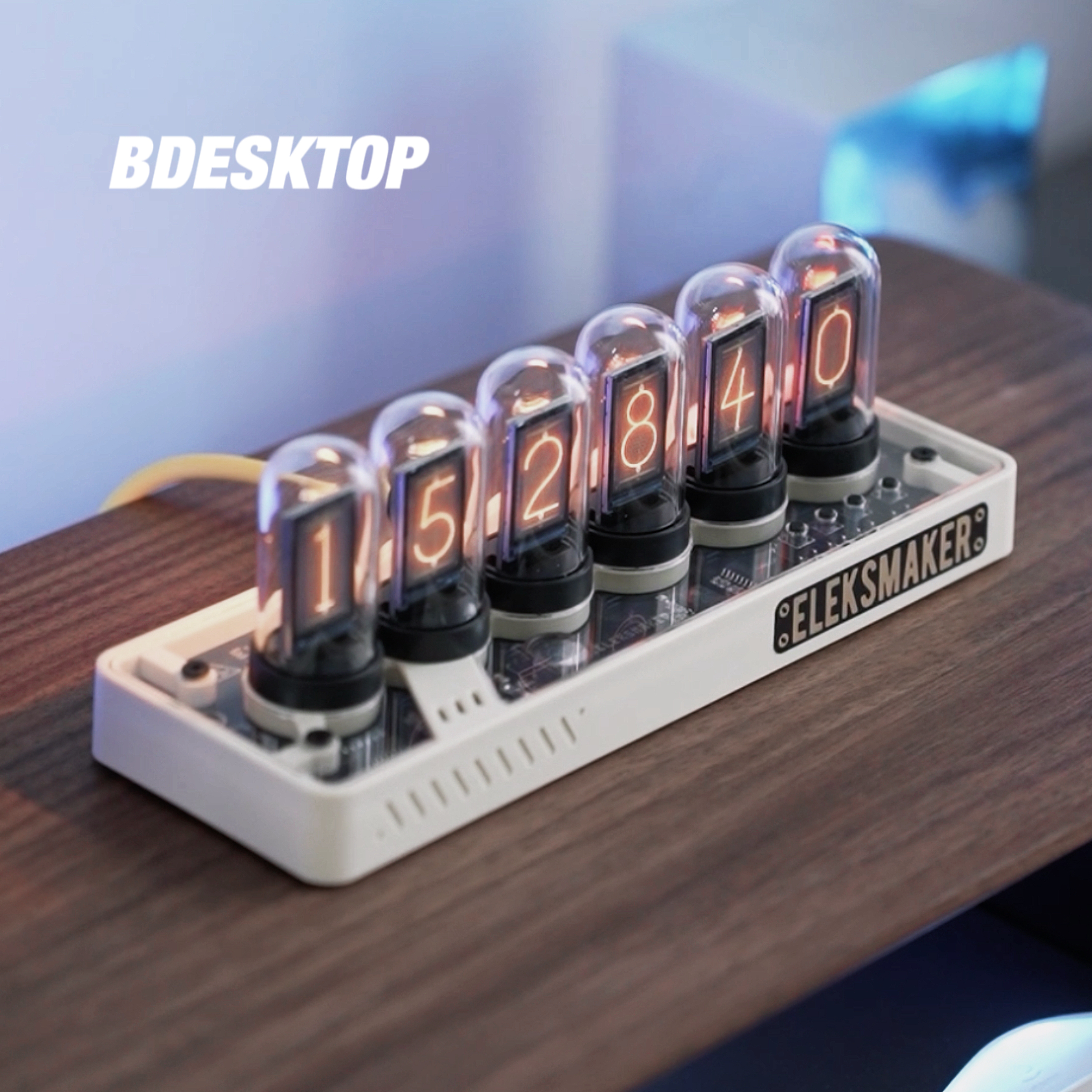Bdesktop Design Shop | EM | RGB pseudo-glow tube Clock Desktop display | EleksTube IPS PRO