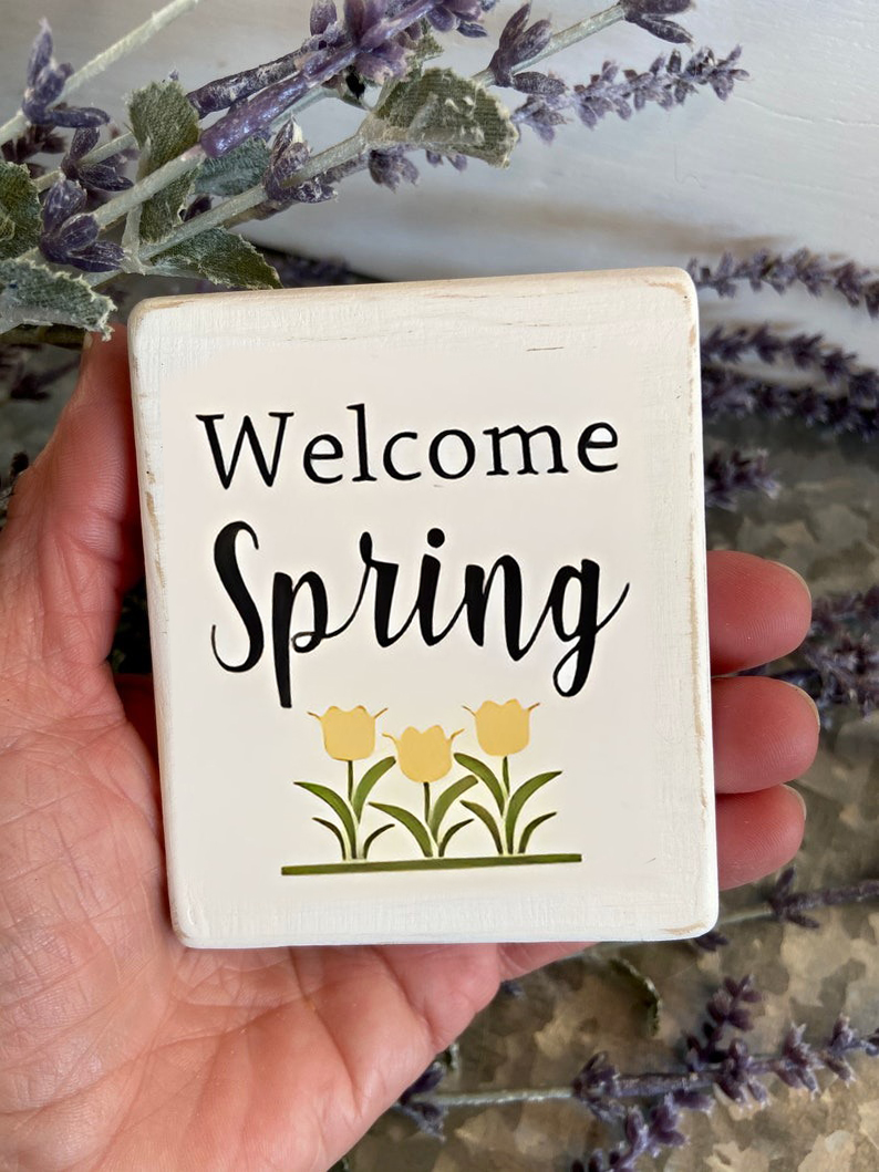 Spring mini wood signs