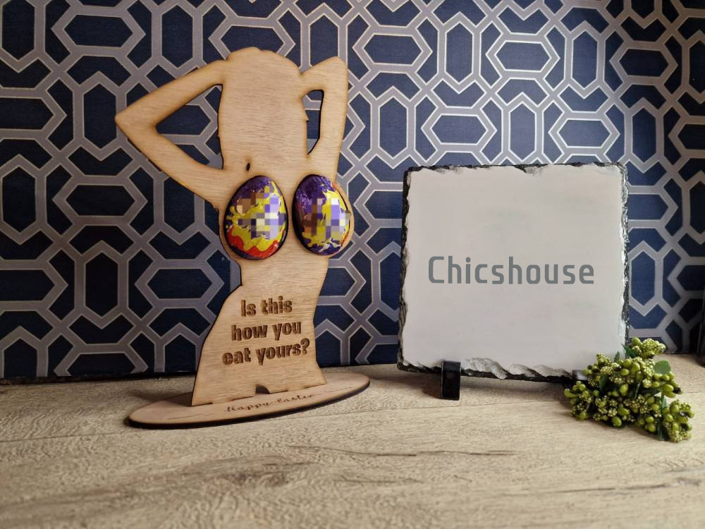 🤣Novelty Easter Willy Egg Holder🐰