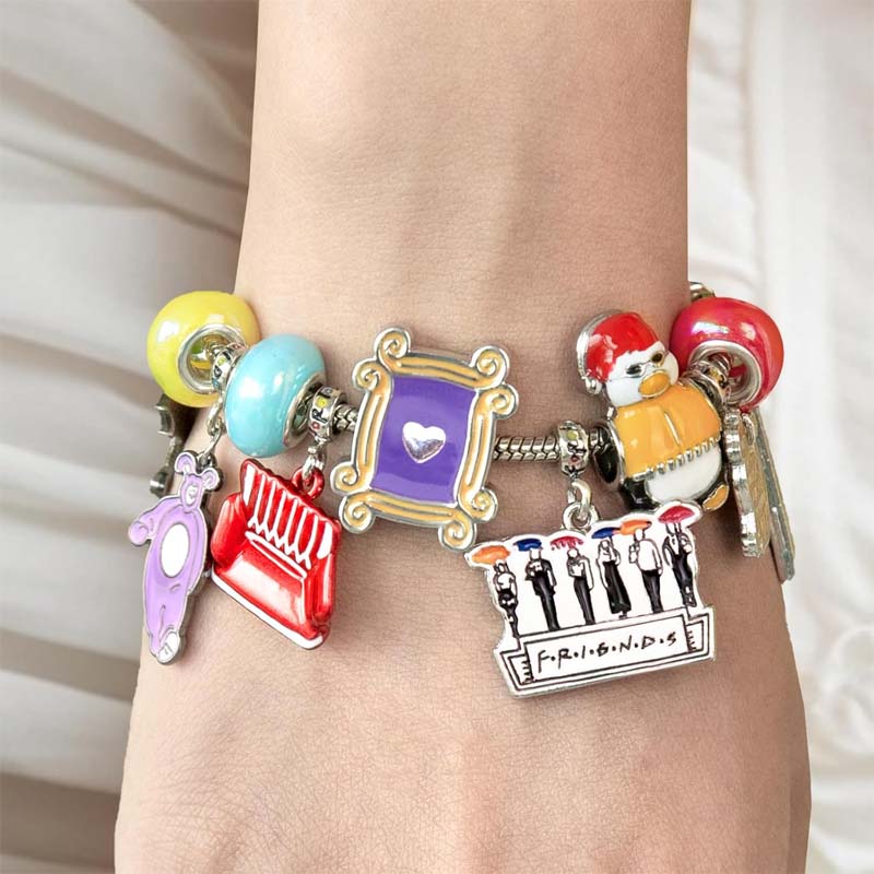 Advent Calendar 2024-24 Days of FRIENDS Charm Bracelet Kit
