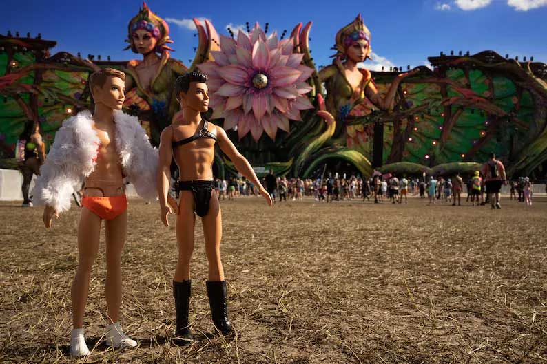 2025 Funny Doll Photography Calendar