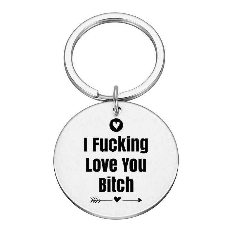 💡Fun Gift🎁 - Round Engraved Keychain🔑